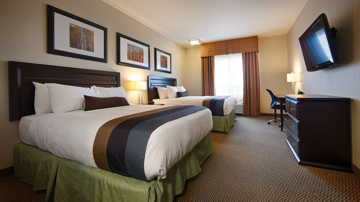 Best Western Wainwright Inn & Suites Exteriör bild